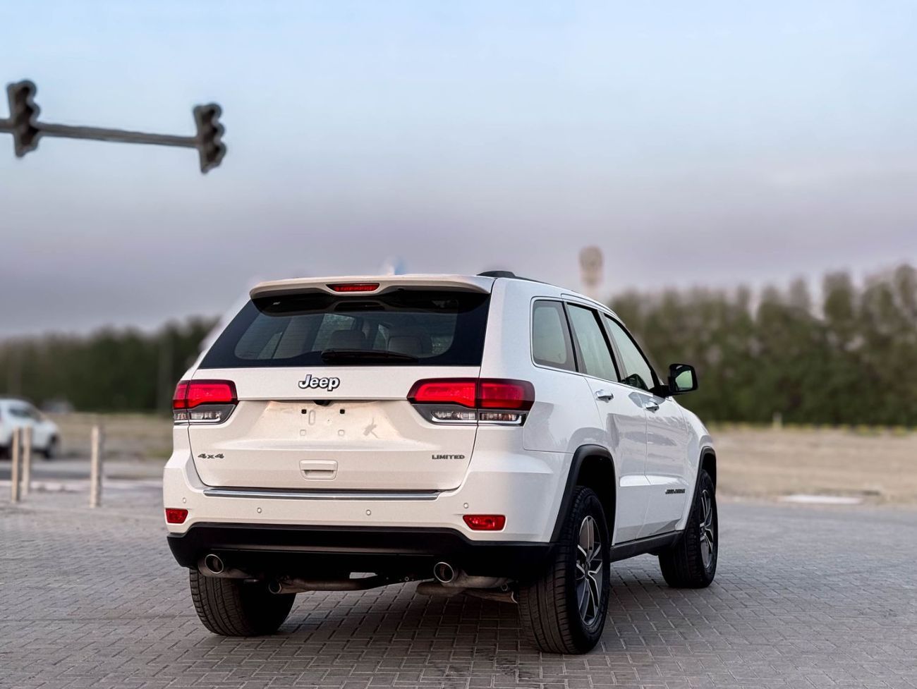 Jeep Grand Cherokee Limited 3.6L Jeep Grand Cherokee 3.6 L | 2021 Model, GCC | Excellent Condition | Monthly Installment