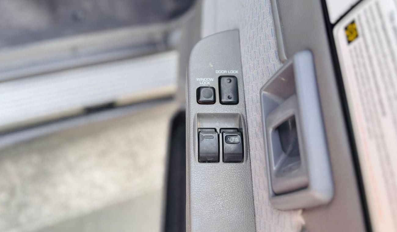 Toyota Land Cruiser Pick Up AFTER MARKET SINGLE CABIN PICKUP | RHD | 2017 | 4.5L DIESEL ENGINE  | (MT) | AIR SNORKEL