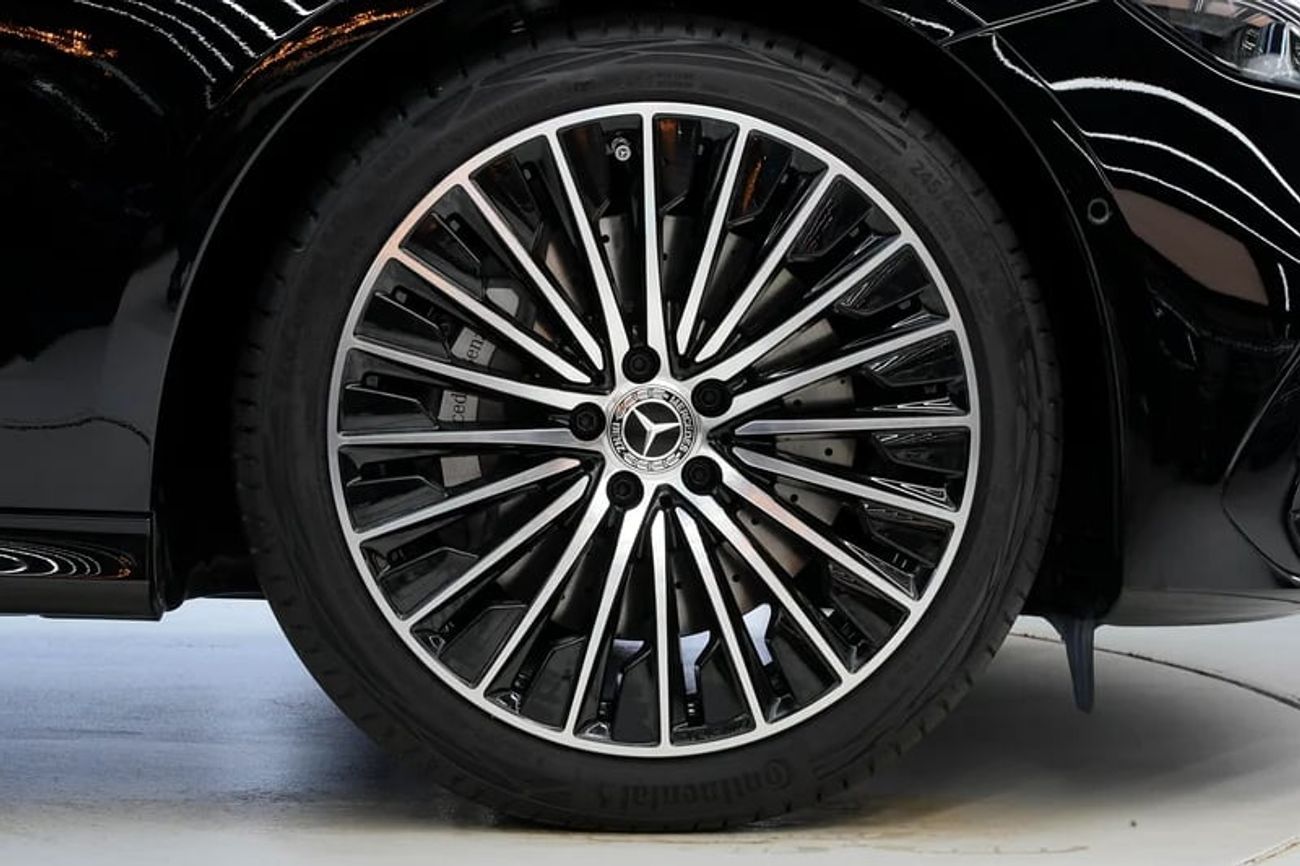 مرسيدس بنز E200 Summer Offer | E 200 | GCC 0km | Agency Warranty | AMG Sports Package