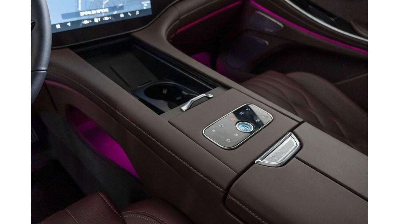 Exeed VX 2024 Exeed VX Luxury AWD / 2.0L TGDI 7 Speed DCT Gearbox / 7 Year Exeed Warranty