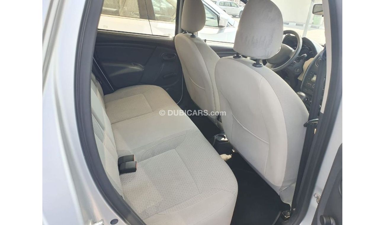 رينو داستر 2016 خليجي بدون صبغ بدون حوادث