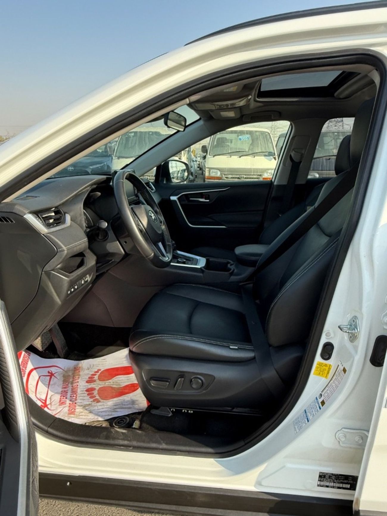 Toyota RAV4 XLE 2.5L