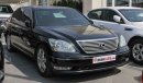 Lexus LS430
