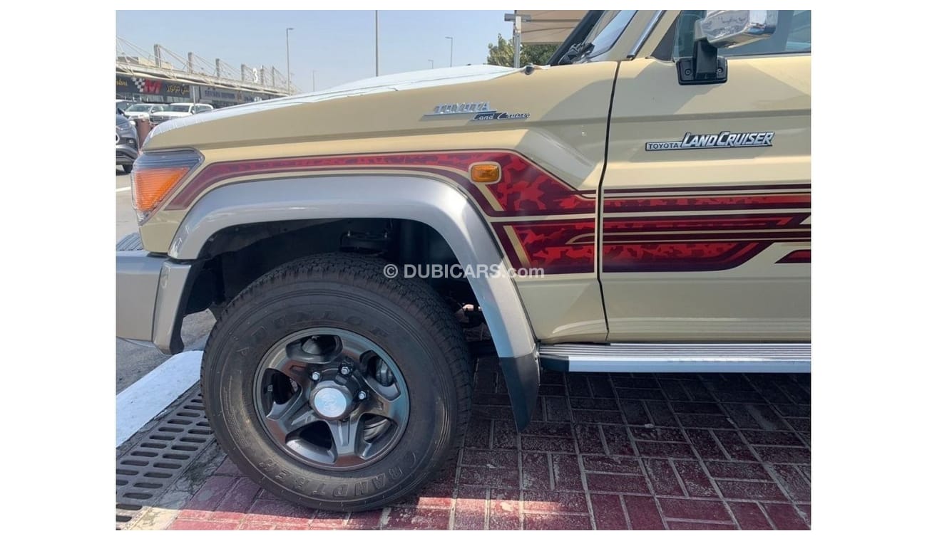 Toyota Land Cruiser 70 76 SERIES 4.0L V6 5 DOOR