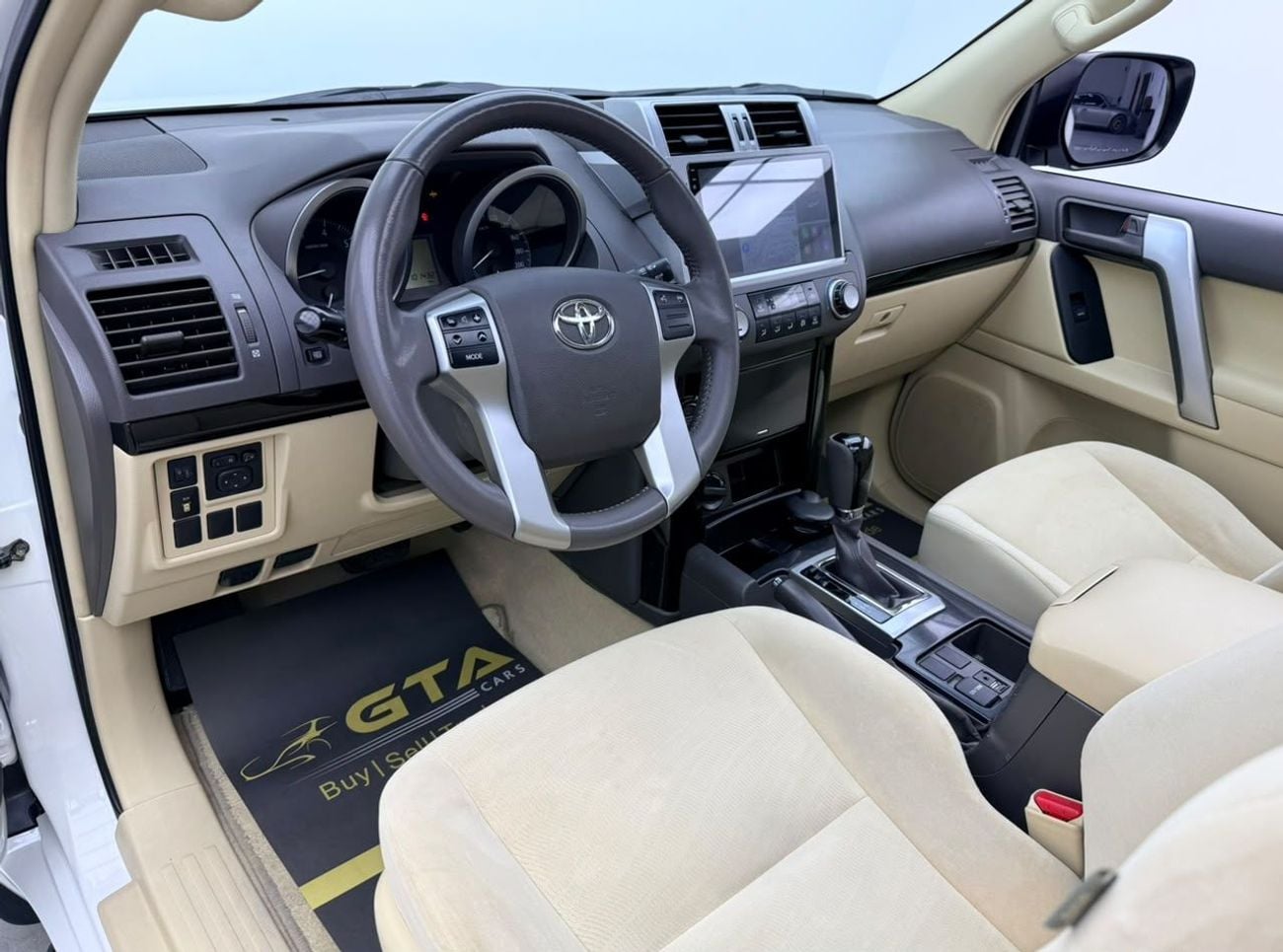Toyota Prado GXR 2016 Toyota Prado GXR, Service History, Fully Loaded, Excellent Condition, GCC