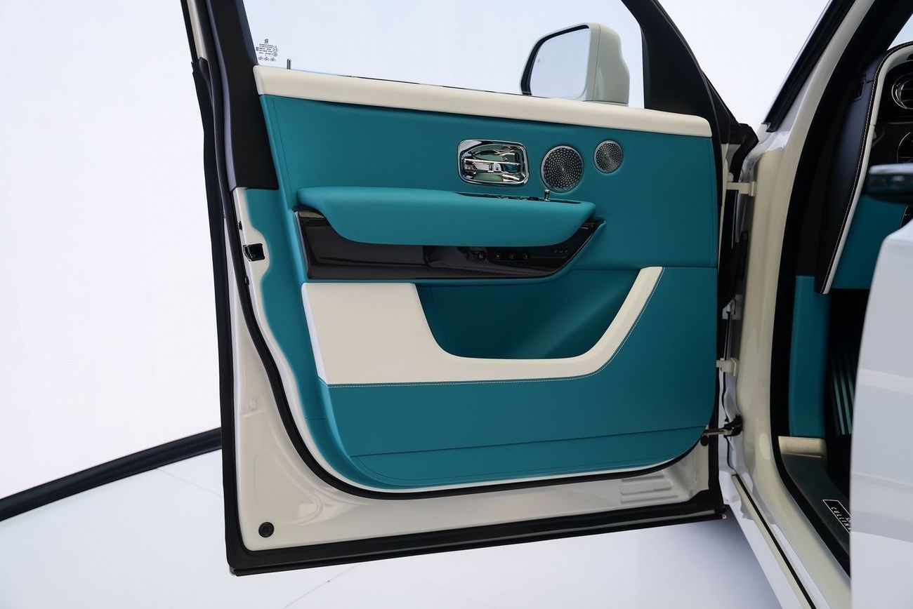 Rolls-Royce Cullinan Rolls Royce Cullinan Black Badge Series 2