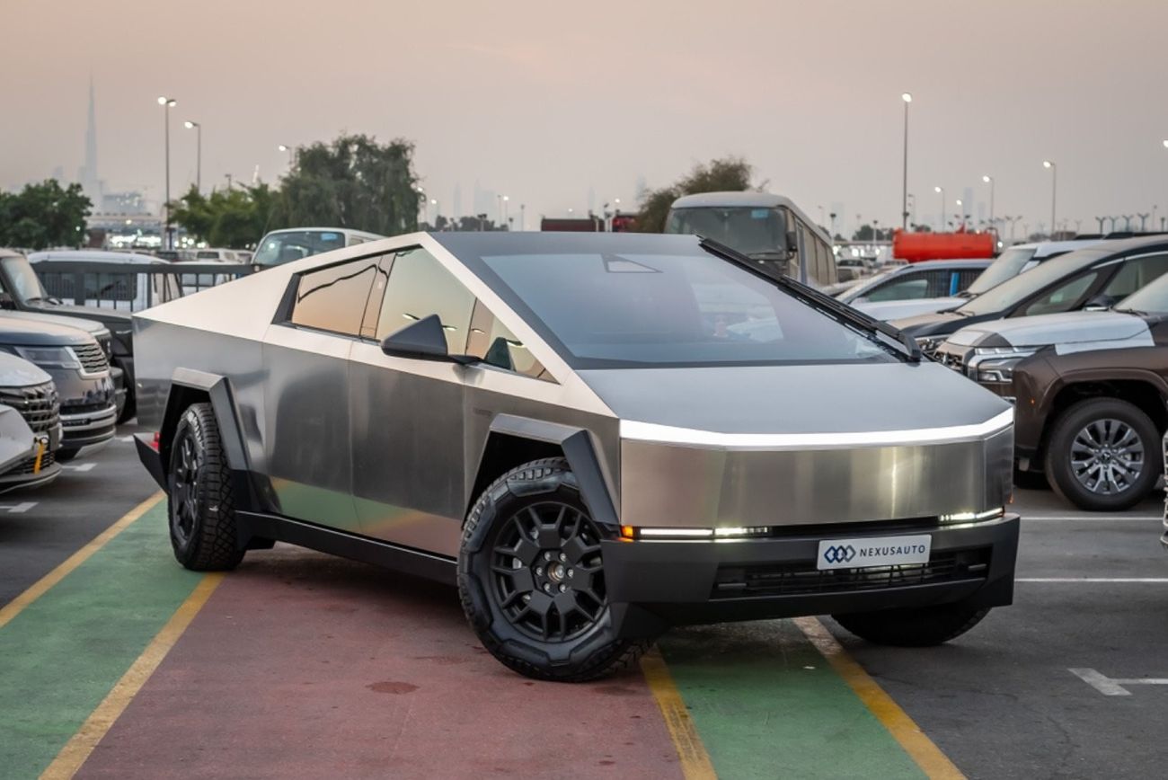 Tesla Cybertruck DUAL MOTORS FOUNDATION SERIES