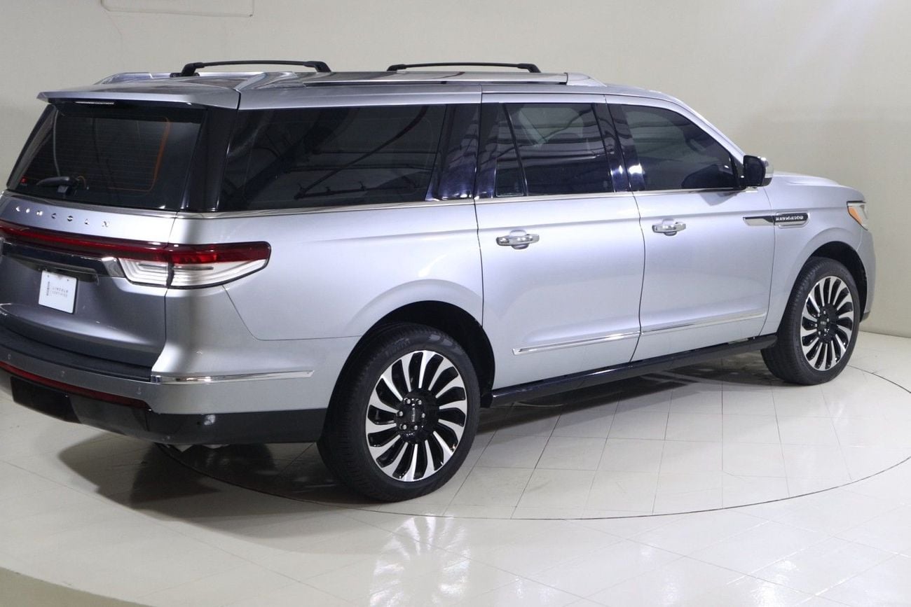 لينكولن نافيجاتور بريزيدنشيال NV-N1923L/AL TAYER MOTORS/ AL QOUZ SHOWROOM