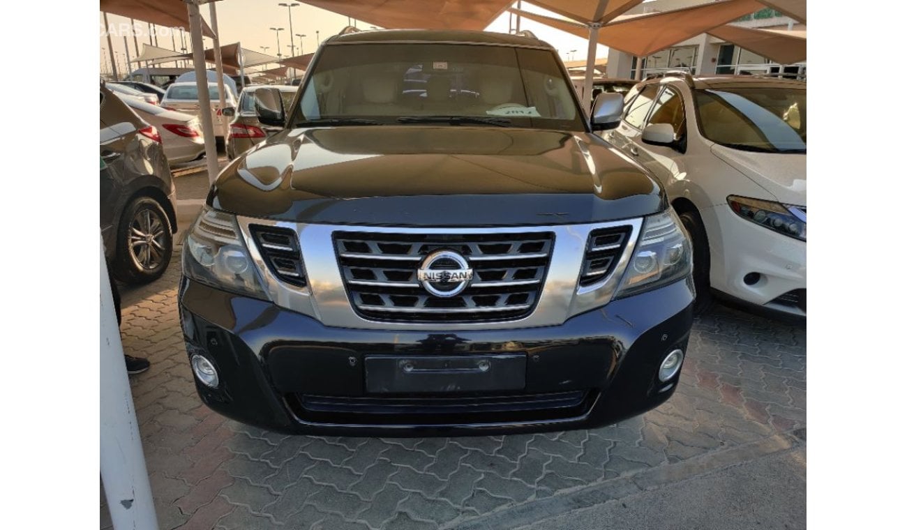 Nissan Patrol 2012 model full options GCC specs Se small engine