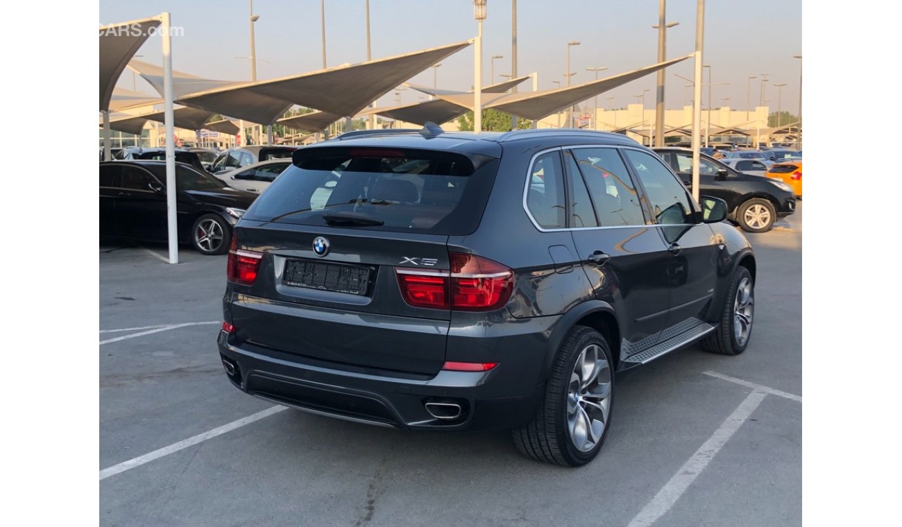 BMW X5 BMW X5 MODEL 2011 GCC CAR  PERFECT CONDITION FULL OPTION LOW MILEAGE