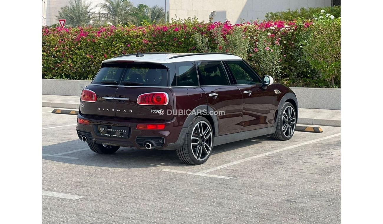 Mini Cooper Clubman Mini Cooper Clubman-S Head-Up Display  Full Option Panoramic  GCC 2018  Under warranty