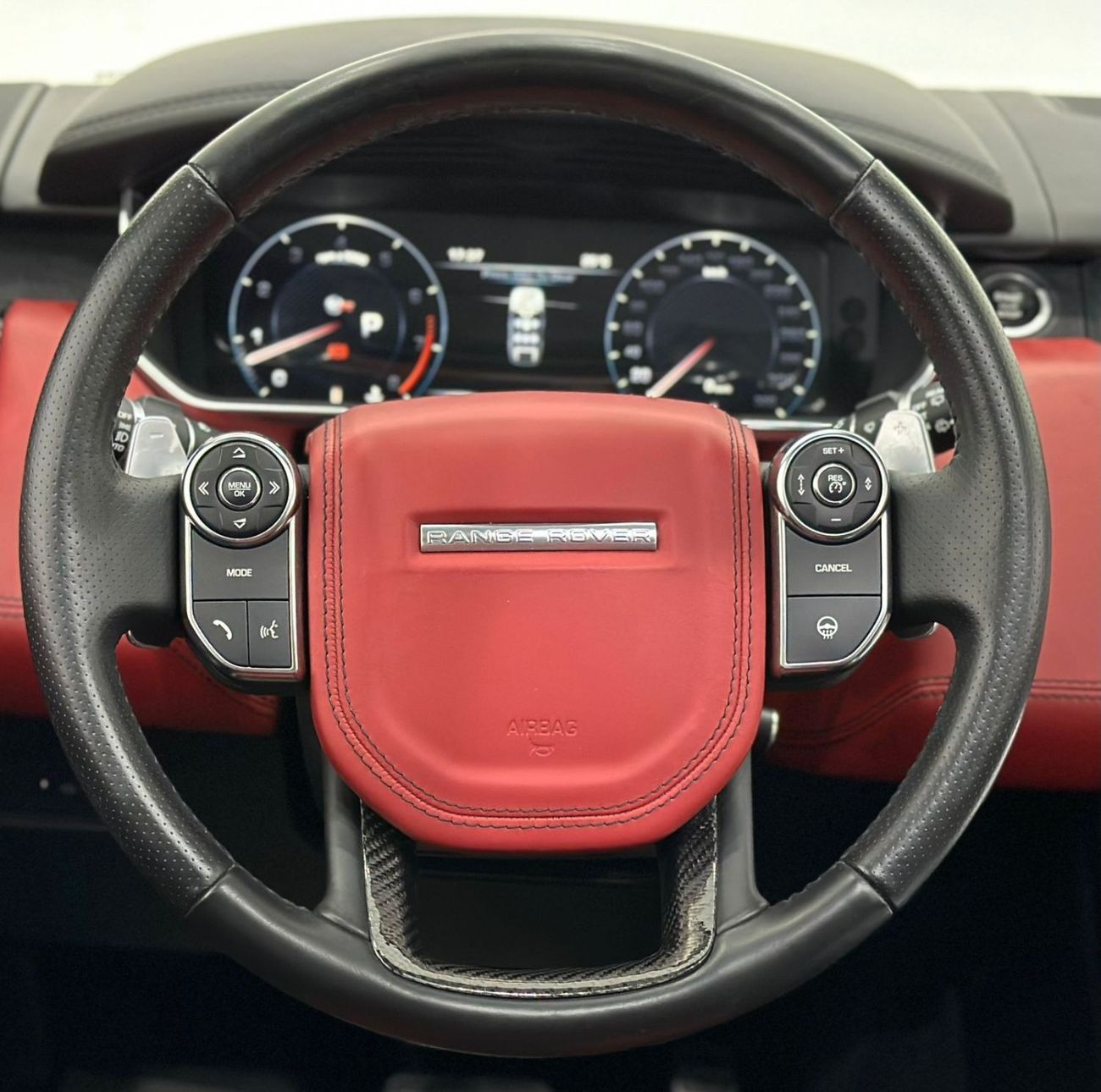 Land Rover Range Rover Sport 2016 Range Rover Sport SVR, Full Range Rover Service History, Full Options, GCC