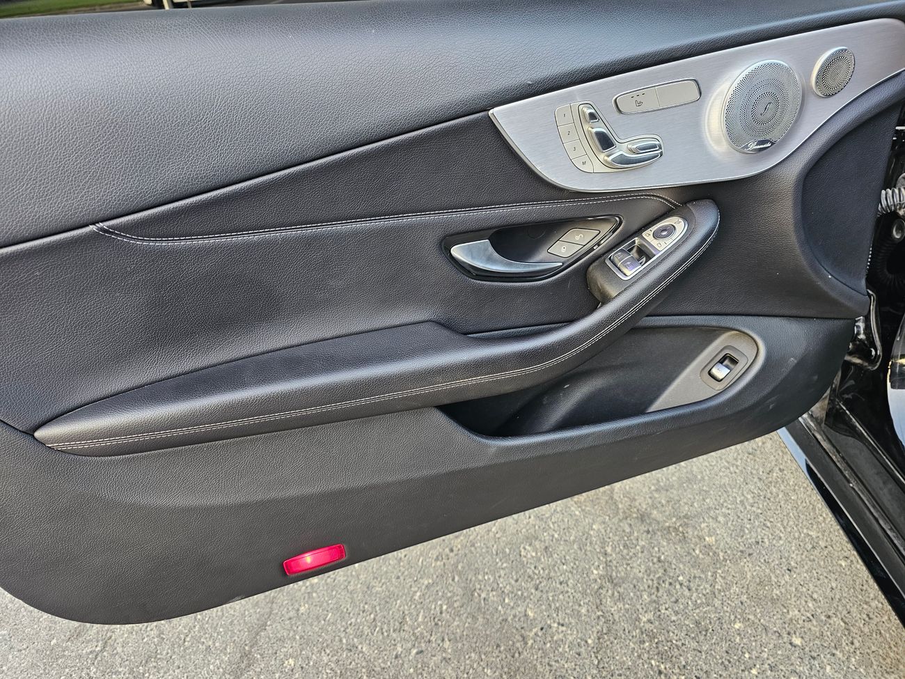 مرسيدس بنز C 300