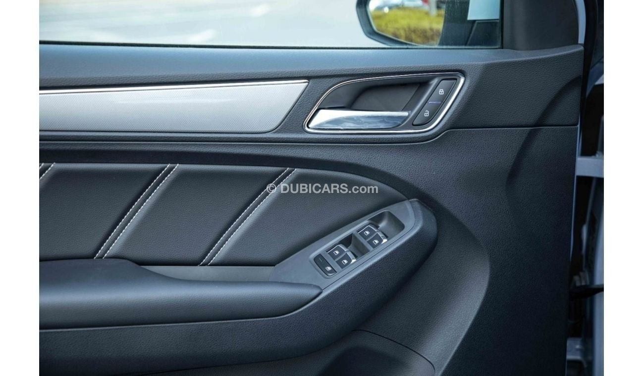 أم جي RX5 2023 إم جي آر اكس 5 2.0 دفع رباعي فاخرة