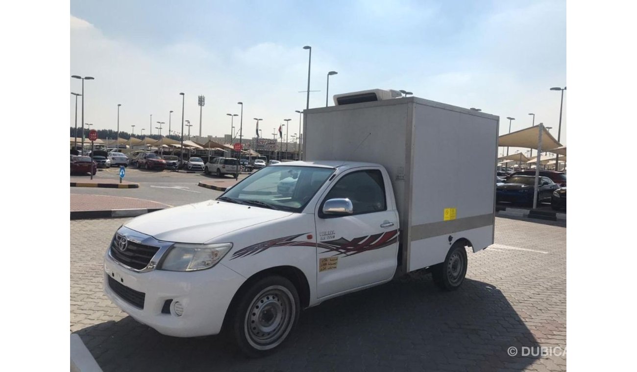 Toyota Hilux Toyota hilux 2014 g cc chelr very good condition