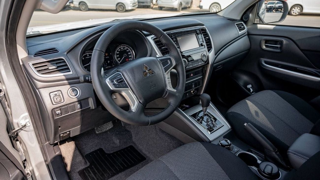 Mitsubishi L200 GLS Mitsubishi L200 Sportero 2.4L Diesel 4x4 2025