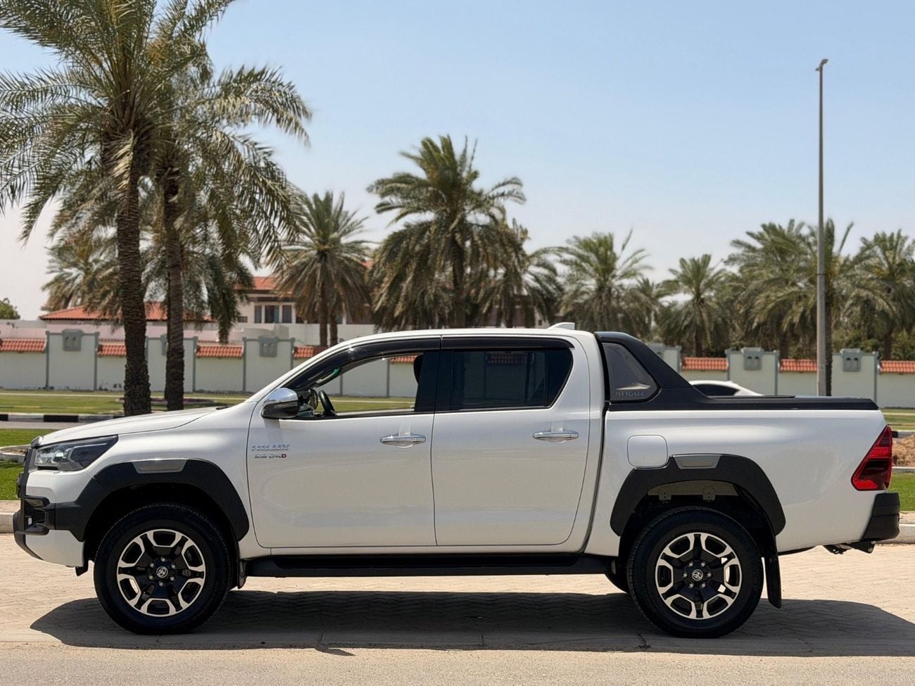 Toyota Hilux SGLX SR5 export from Australia
