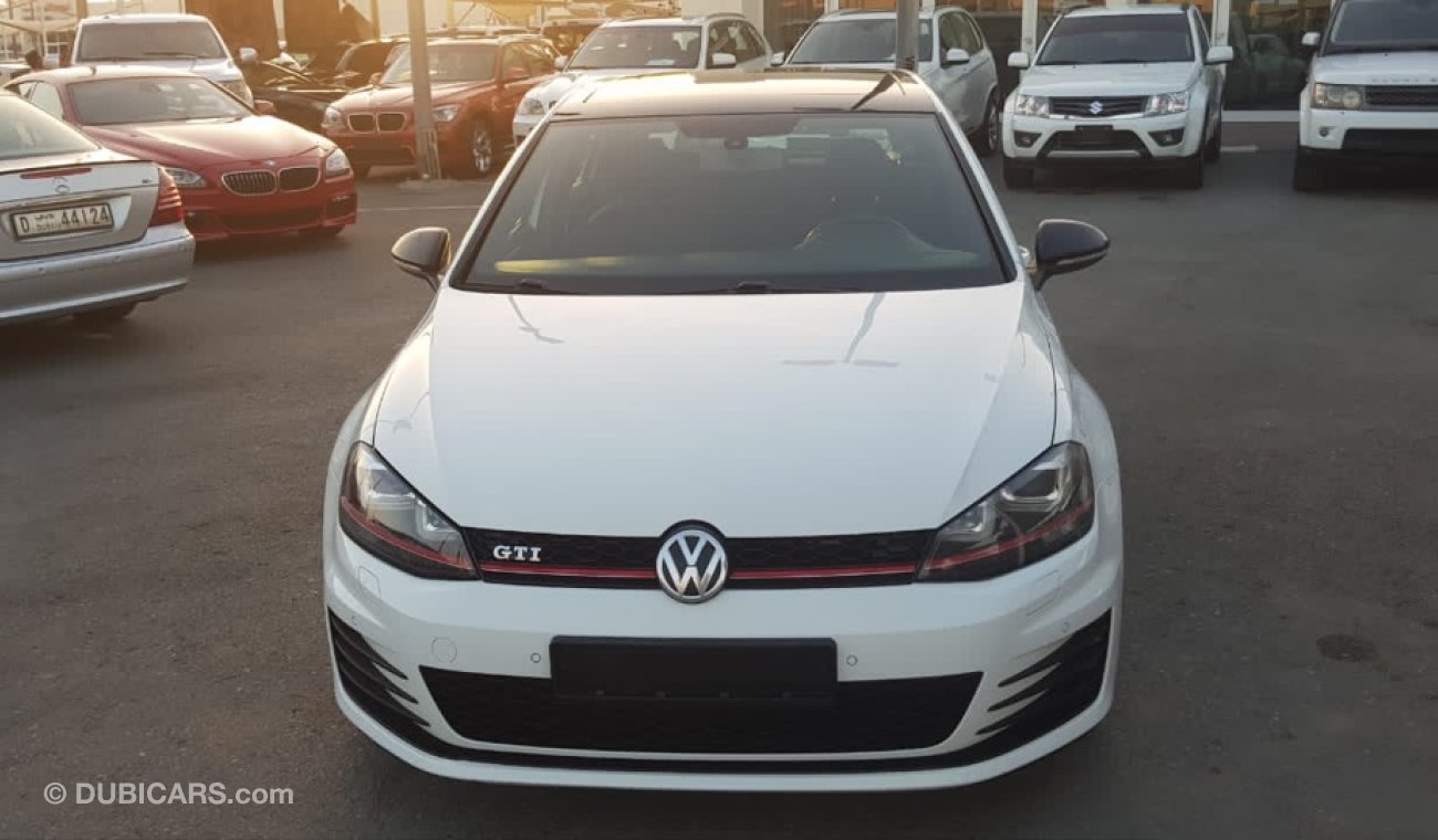 Volkswagen Golf Golf GTI model 2014 GCC car  prefect condition full option low mileage sun roof back camera big scre