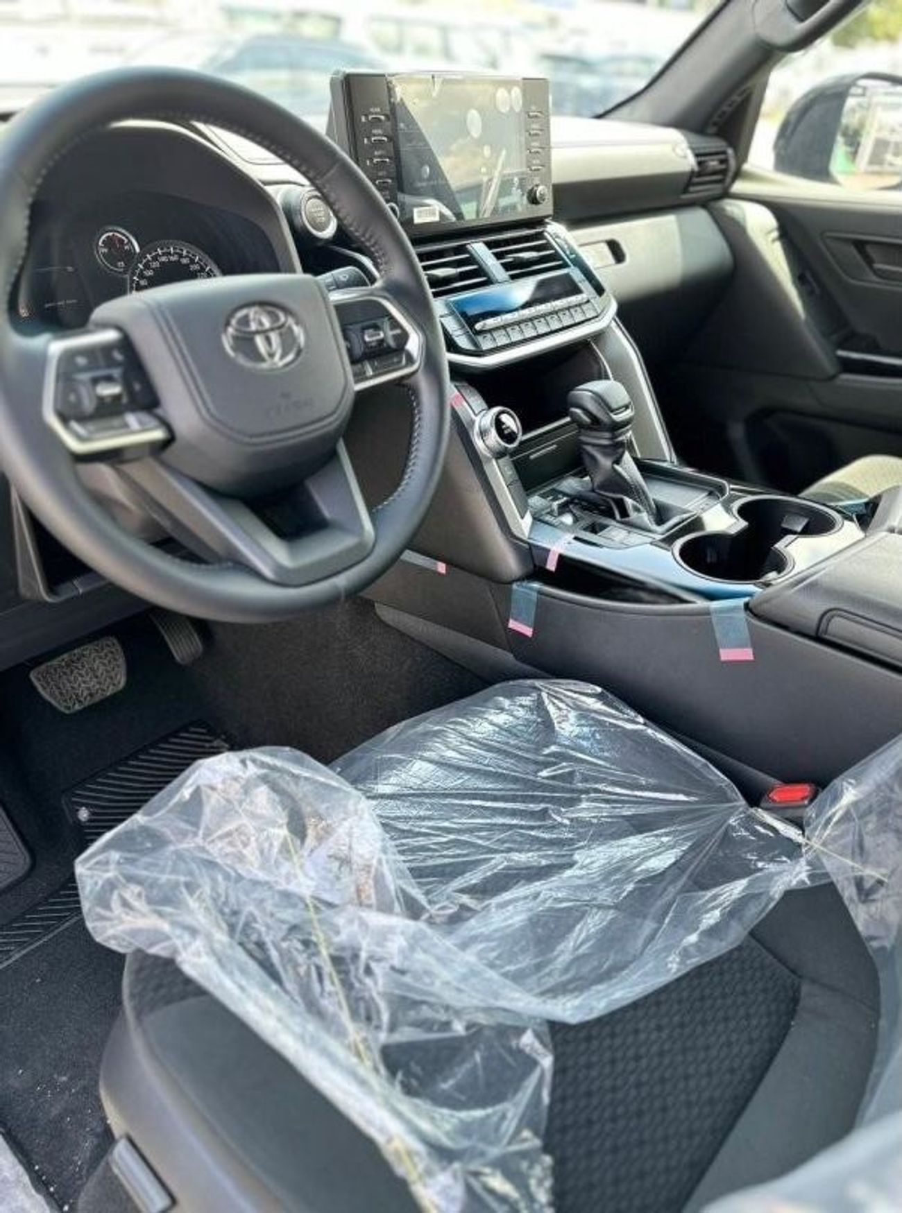 Toyota Land Cruiser Toyota Land Cruiser GXR 3.5L Twin Turbo model 2024