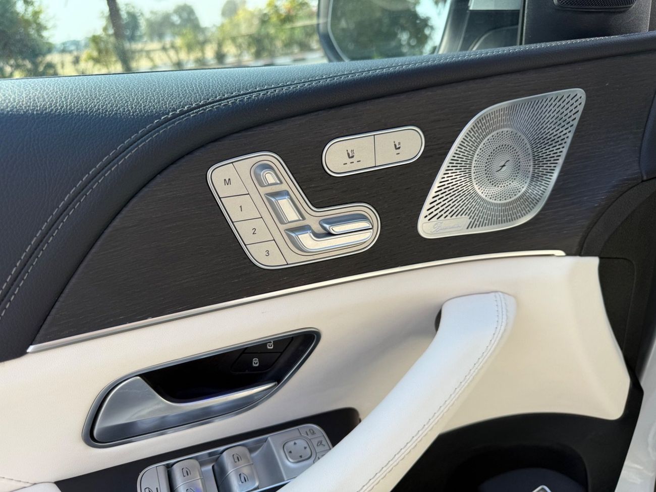 Mercedes-Benz GLE 450 Premium 3.0L (389 HP)