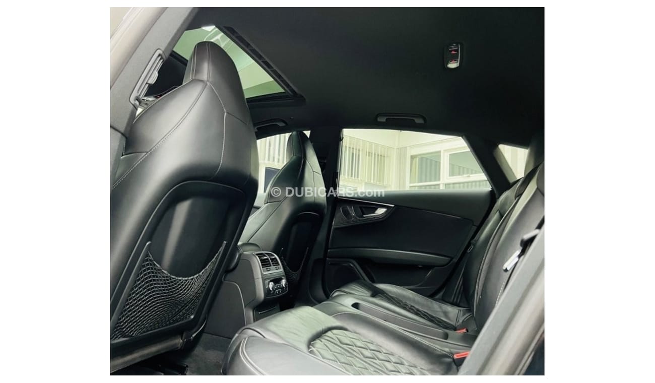 Audi S7 GCC .. V8 .. FSH .. Original Paint .. Top Range ..