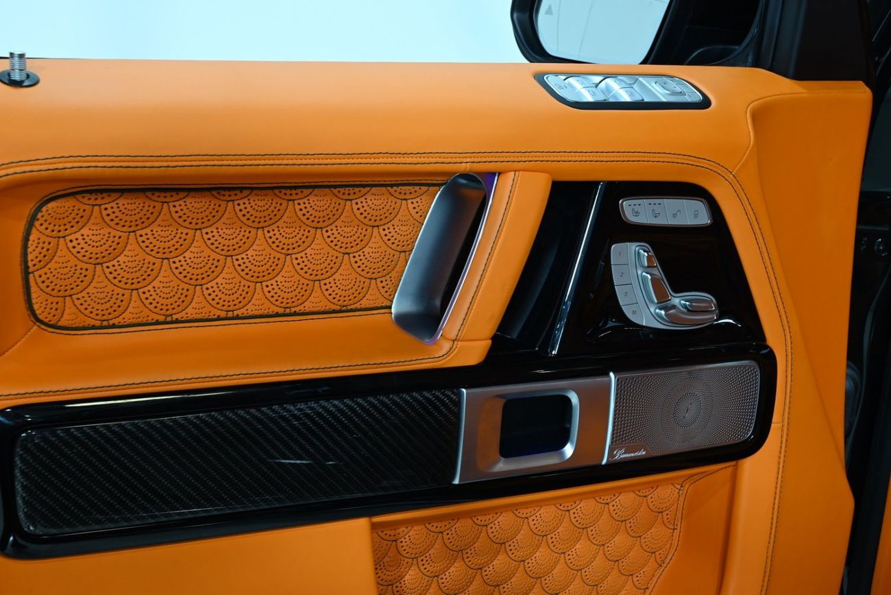 Mercedes Benz G63 AMG BRABUS G700 (Original BRABUS G700),1 Year Warranty, Service History, Clean Title