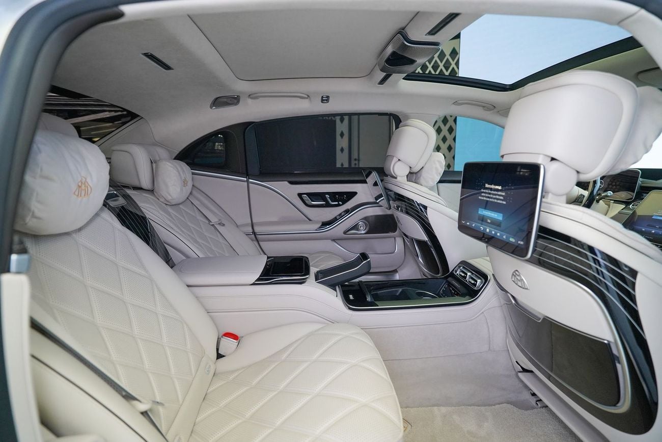 مرسيدس مايباخ S680 مايباخ