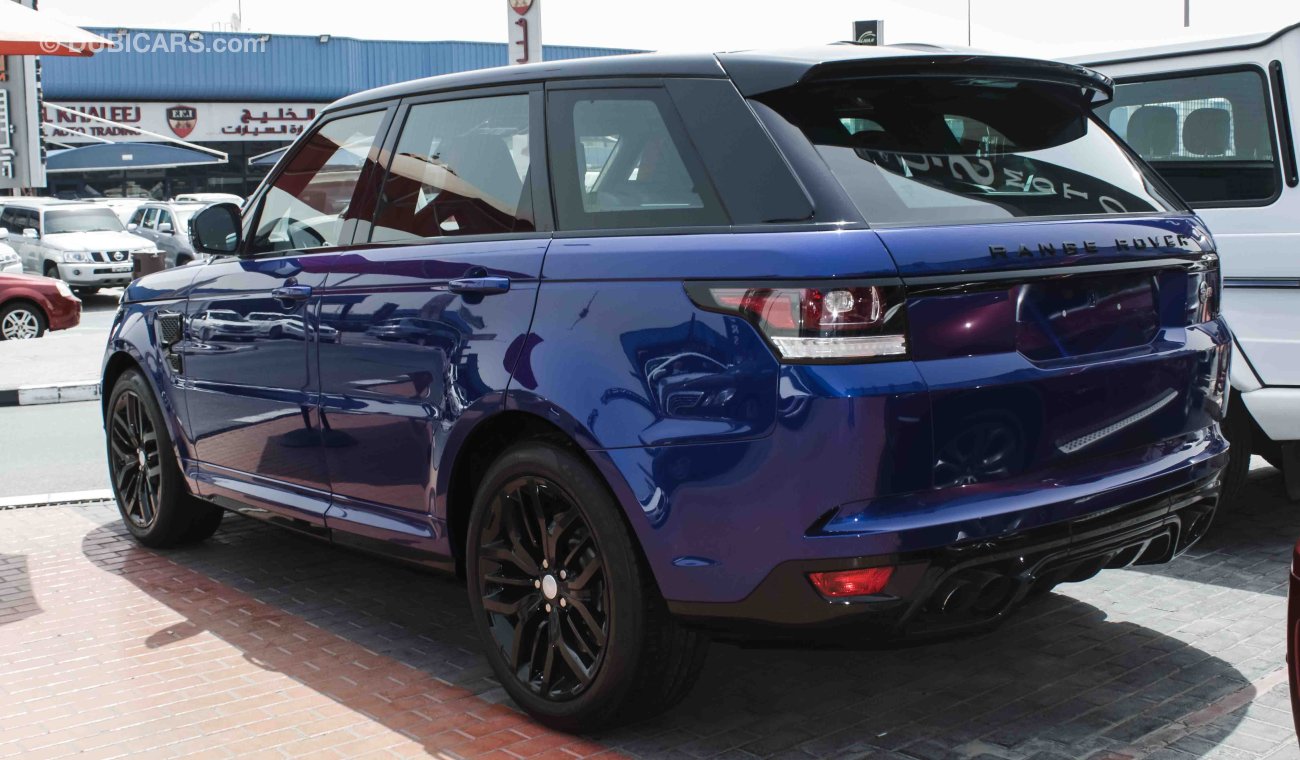 Land Rover Range Rover Sport SVR