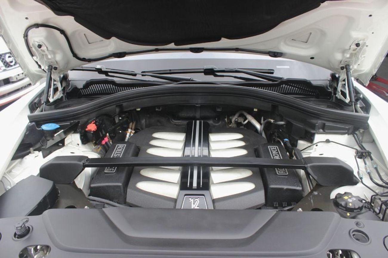 Rolls-Royce Cullinan V12, GCC