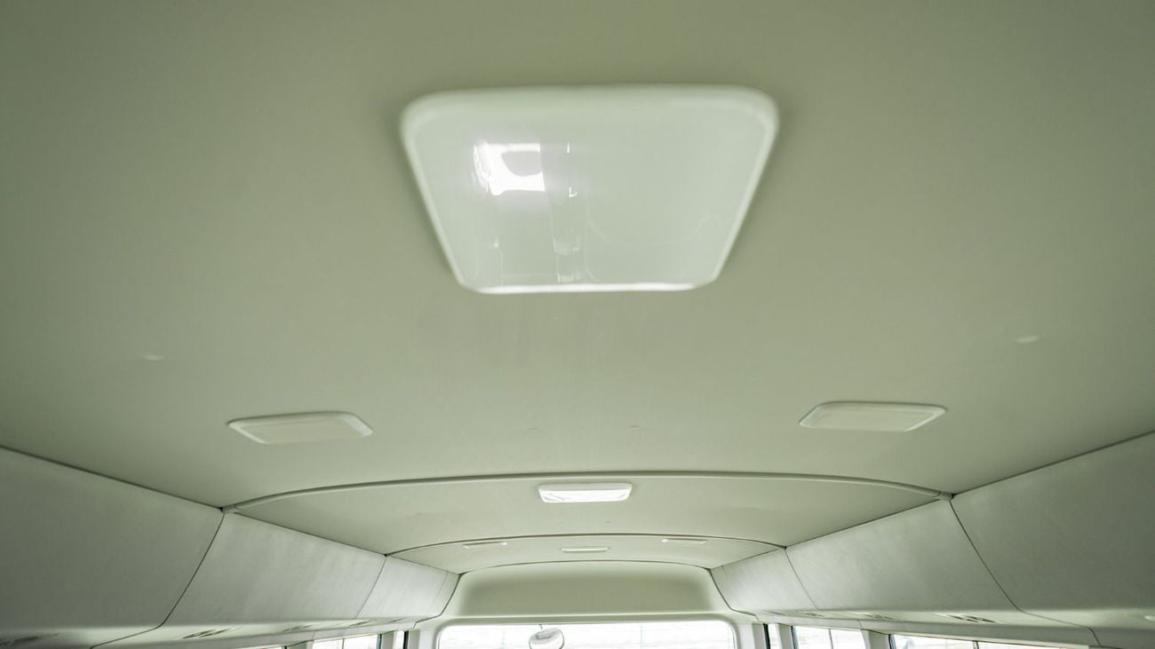 Toyota Coaster 4.2L 30 SEATER