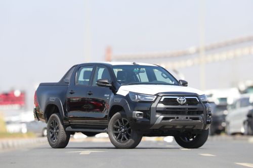 تويوتا هيلوكس متوفر ألوان مختلفة تويوتا هايلكس ADVENTURE 2024 بسعر جيد جدا