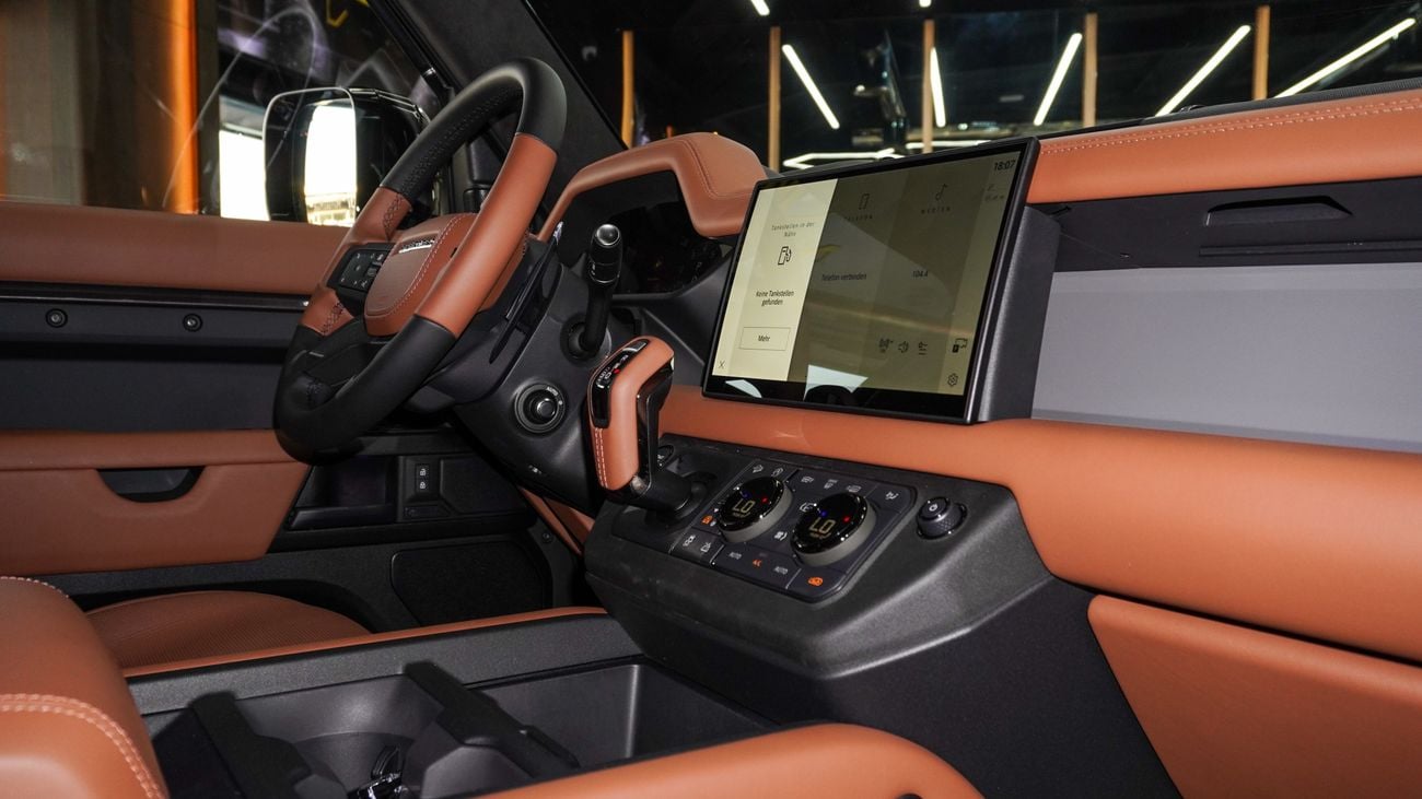 Land Rover Defender V8