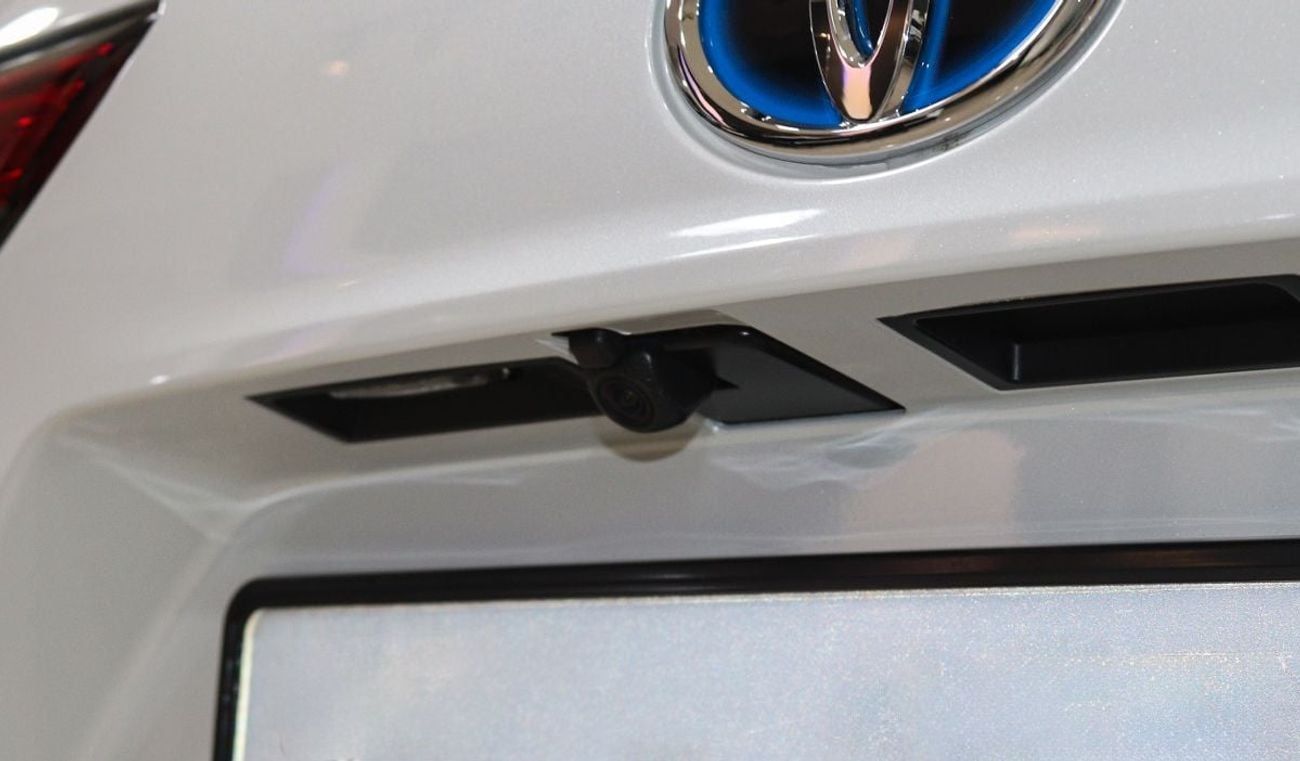 Toyota Highlander 2022 Model Toyota Highlander GLE, 2.5L Hybrid AWD A/T