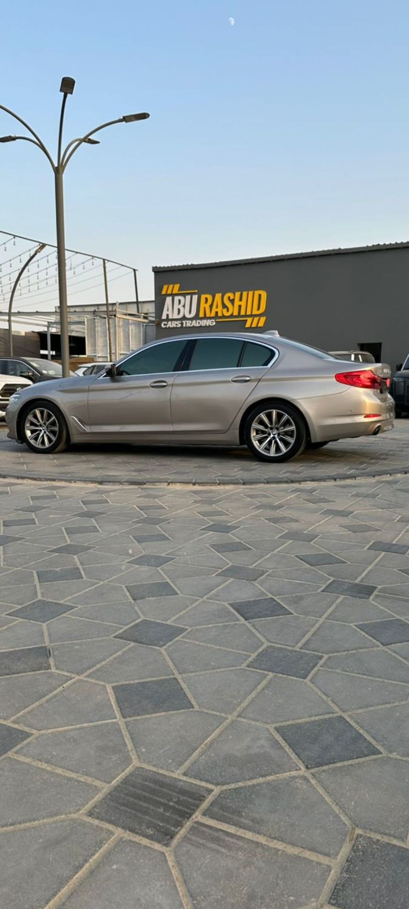 BMW 520i