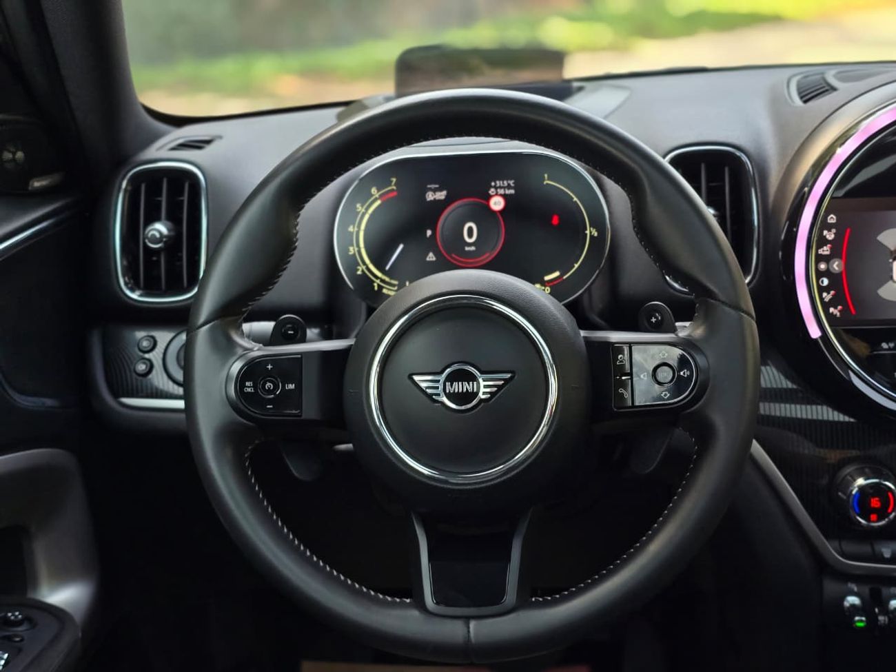 Mini Cooper S Countryman MINI COOPER COUNTRYMAN 2023 GCC //ALL4// ORGINAL PAINT//ACCIDENT FREE//LOW MILEAGE// FULL OPITION