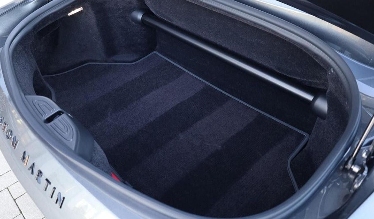 Aston Martin Vantage 2dr 5.2 RIGHT HAND DRIVE