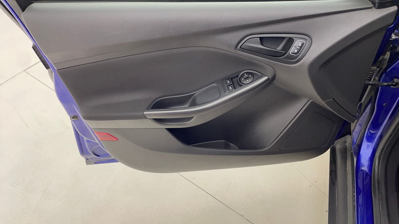 فورد فوكاس AMBIENTE 1.5 | بدون دفعة مقدمة | اختبار القيادة في المنزل