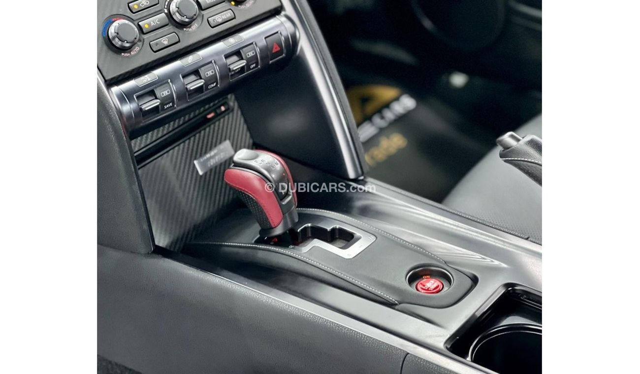 Nissan GT-R Std 2016 Nissan GT-R Black Edition, Full Service History, Warranty, GCC