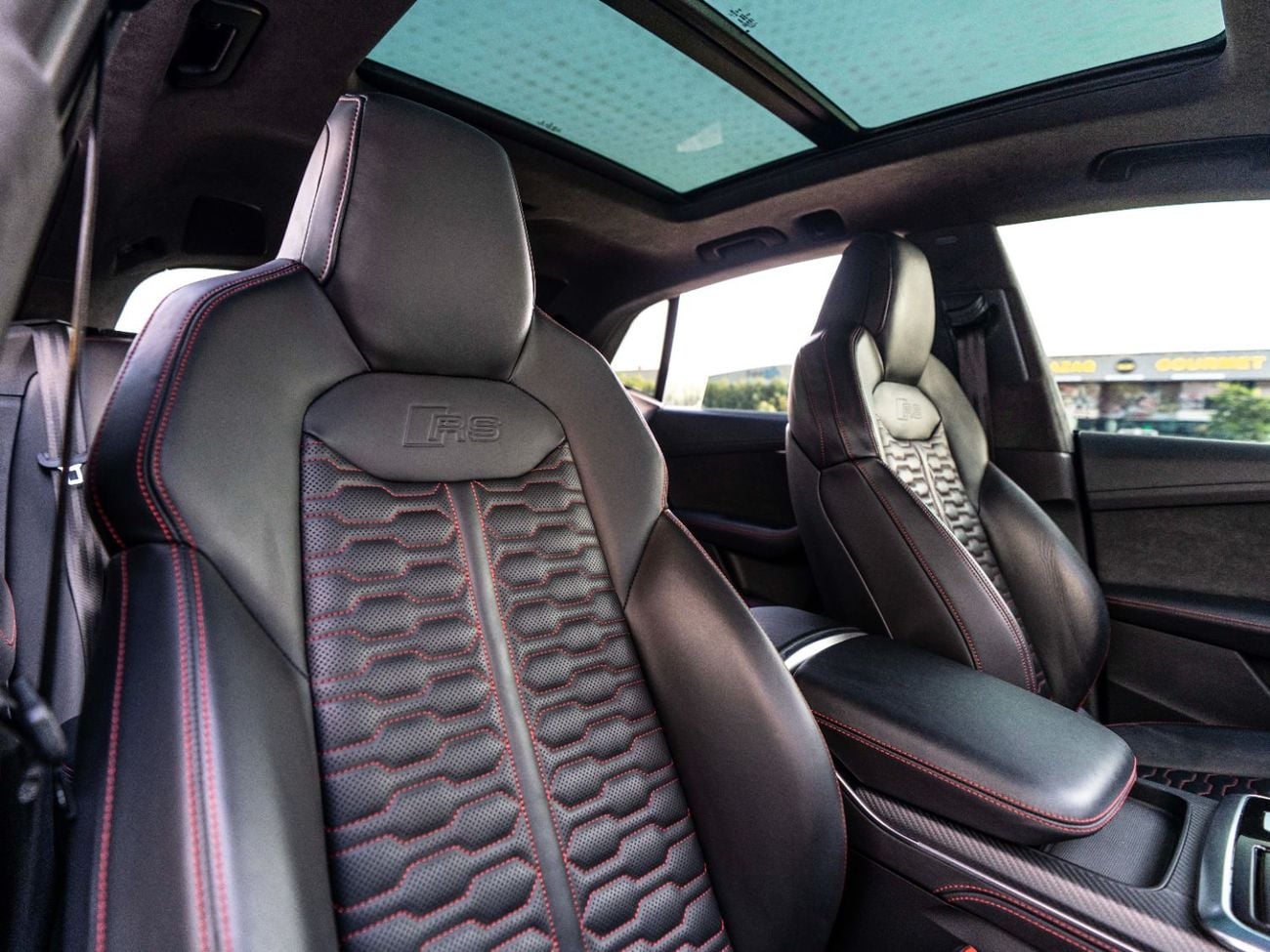 Audi RS Q8 TFSI quattro 4.0L