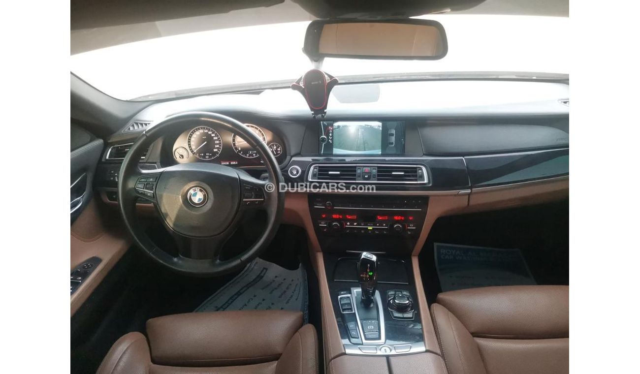 BMW 750Li IL
