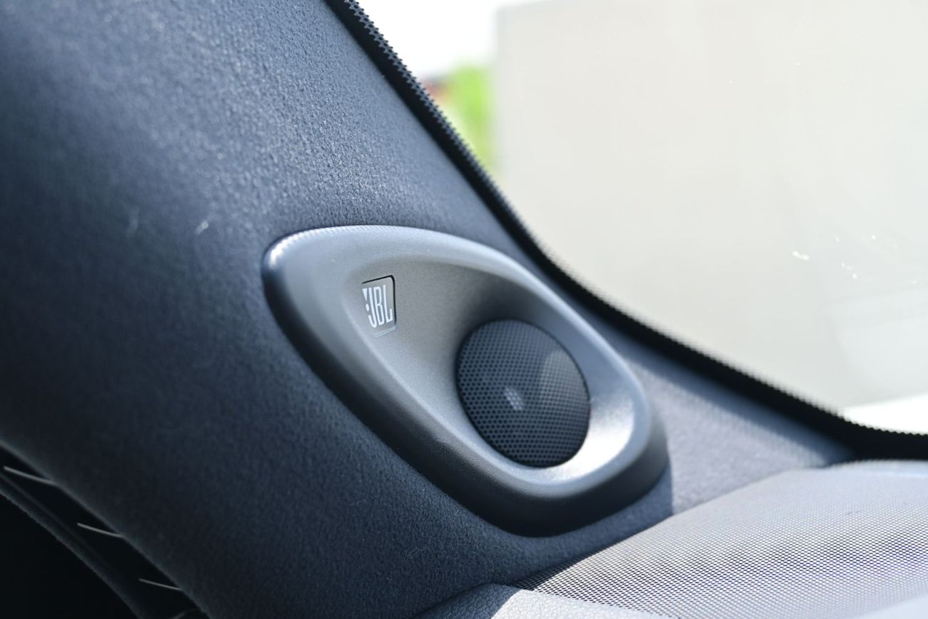 Toyota Land Cruiser GXR3 3.3L Toyota Land Cruiser GX-R 3.3L TwinTurbo V6 Diesel, 4WD