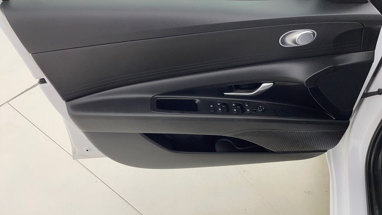 Hyundai Elantra SMART 1.6 | Zero Down Payment | Free Home Test Drive