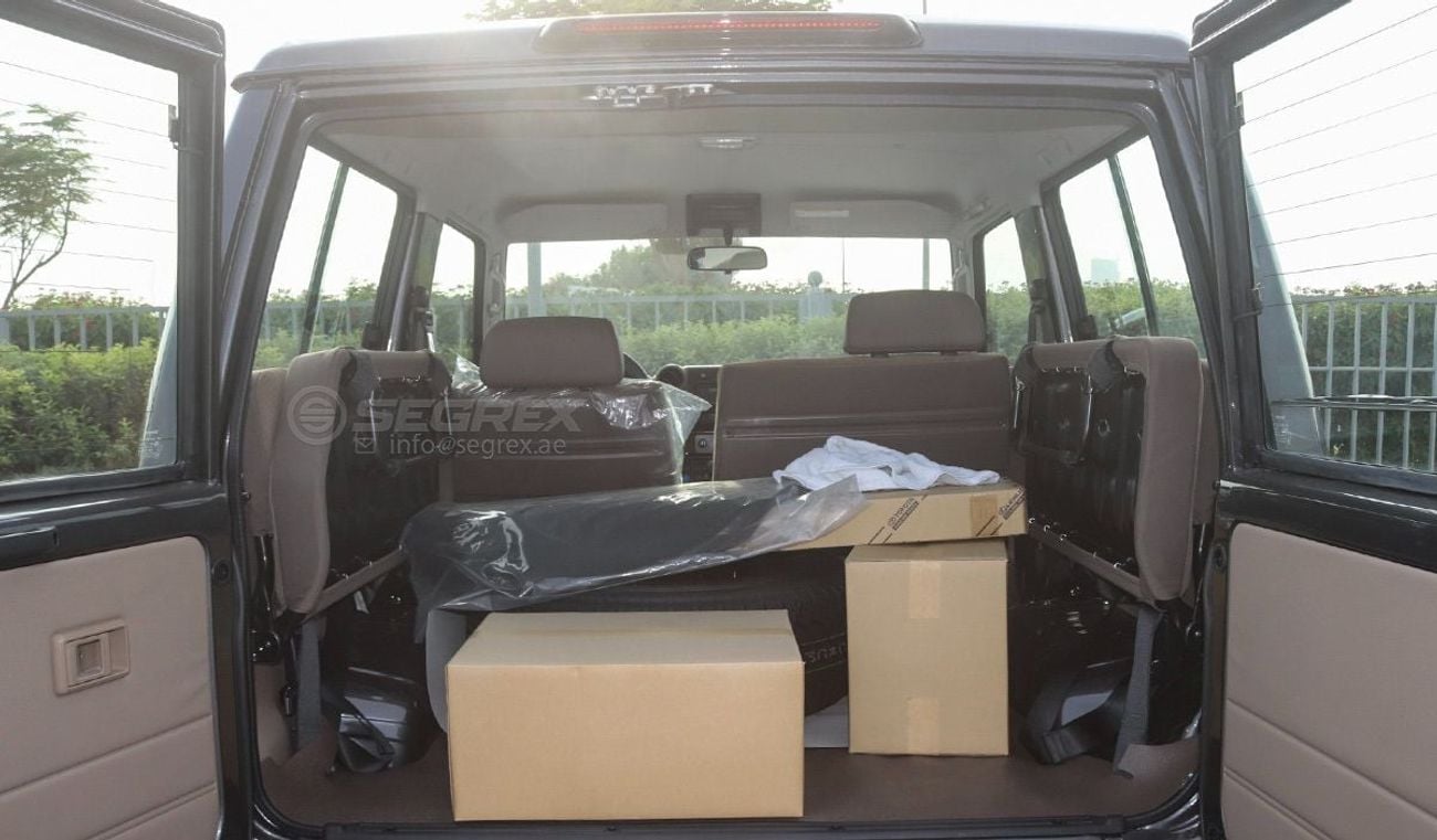 Toyota Land Cruiser 70