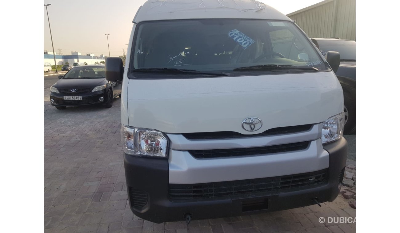 Toyota Hiace 13 SEAT