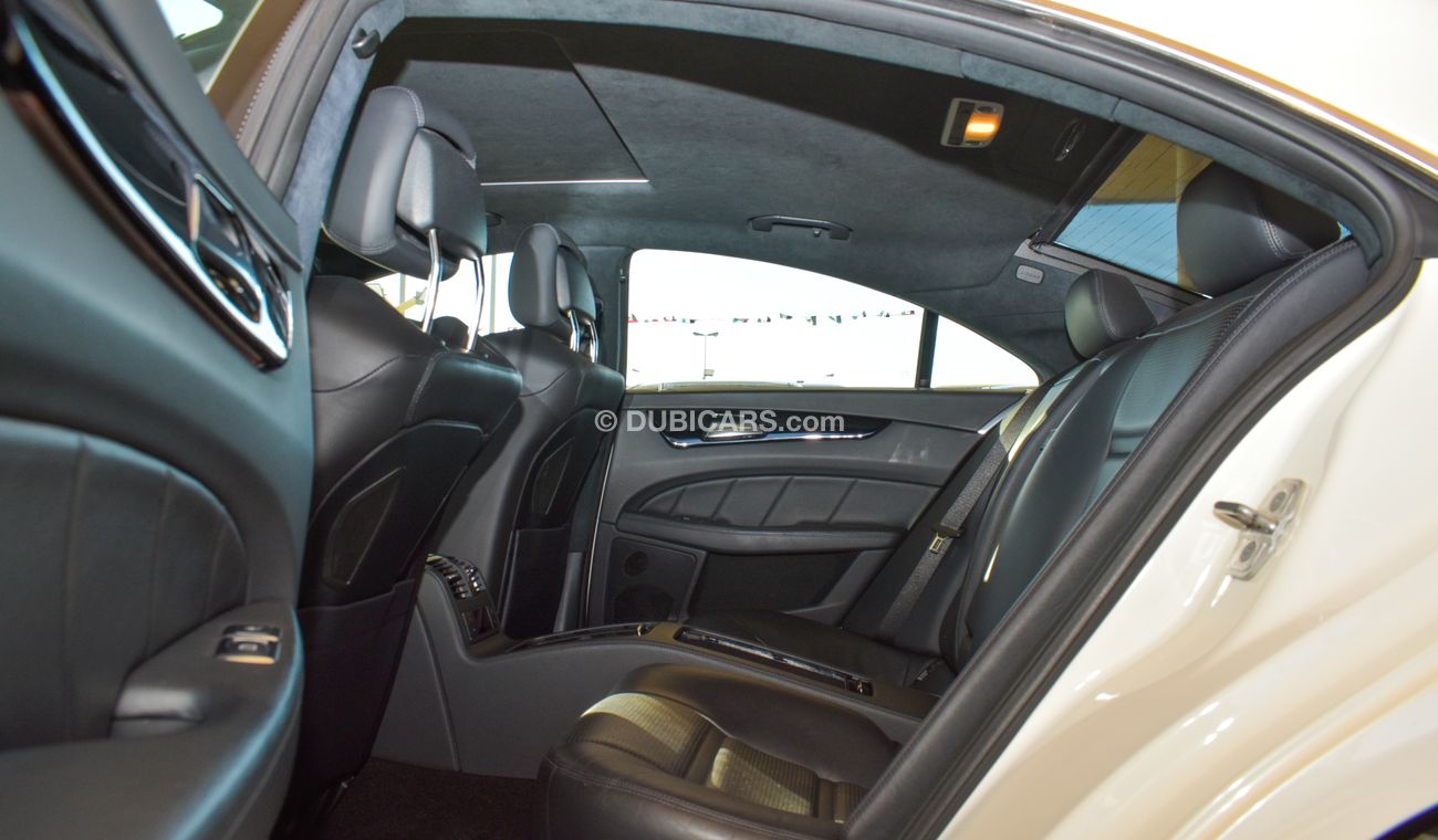 Mercedes-Benz CLS 63 AMG V8 Biturbo