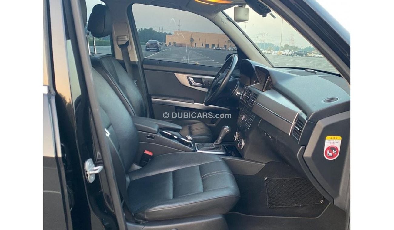 Mercedes-Benz GLK 300 Mercedes GLK 300 V6 2011 Japanecs Specs  - Perfect Condition - Accident Free