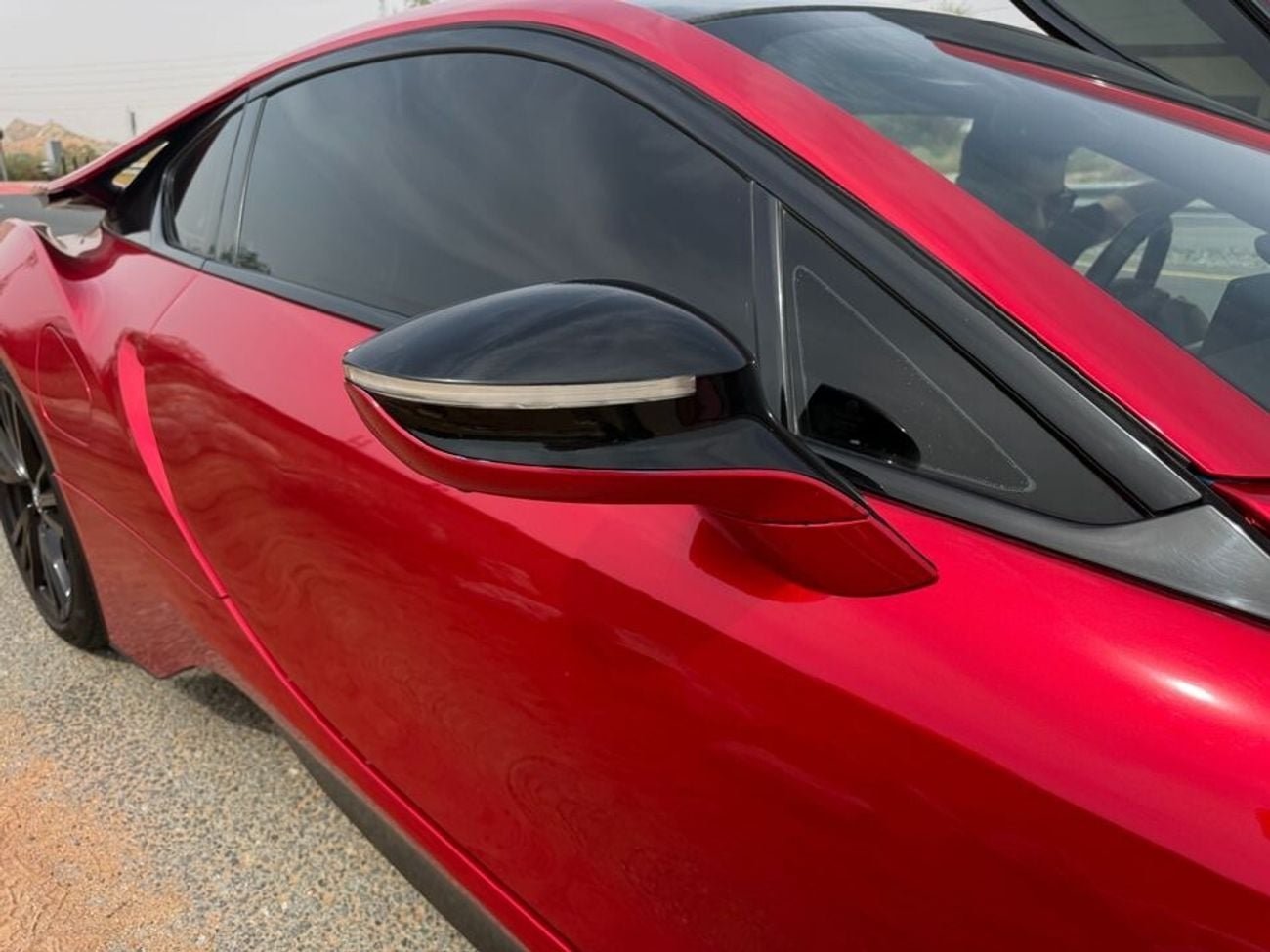 بي أم دبليو i8 STD