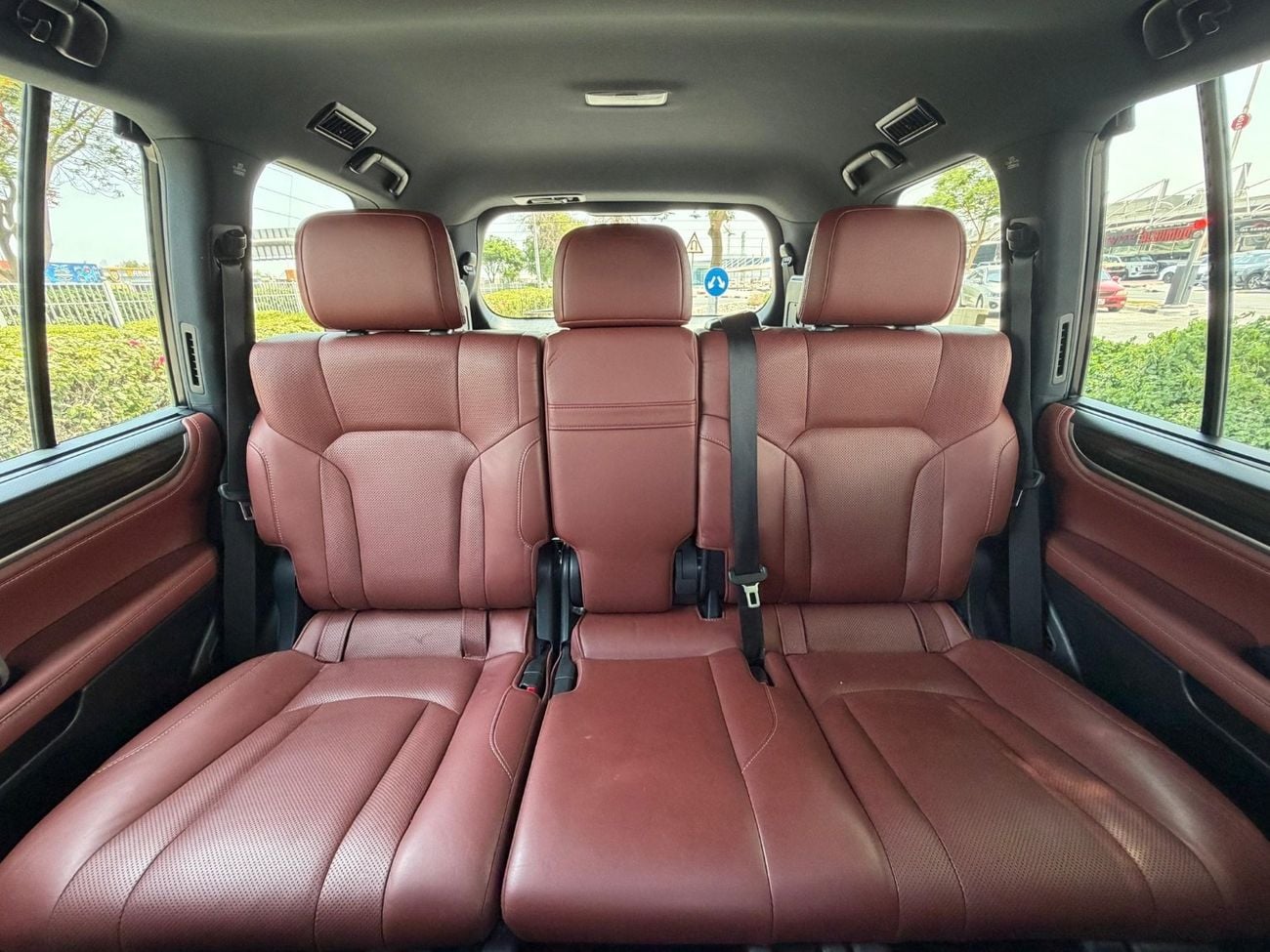 Lexus LX570 PLATINUM