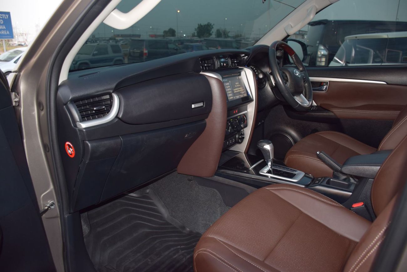 Toyota Fortuner VX2 4X4 Diesel 2.8L