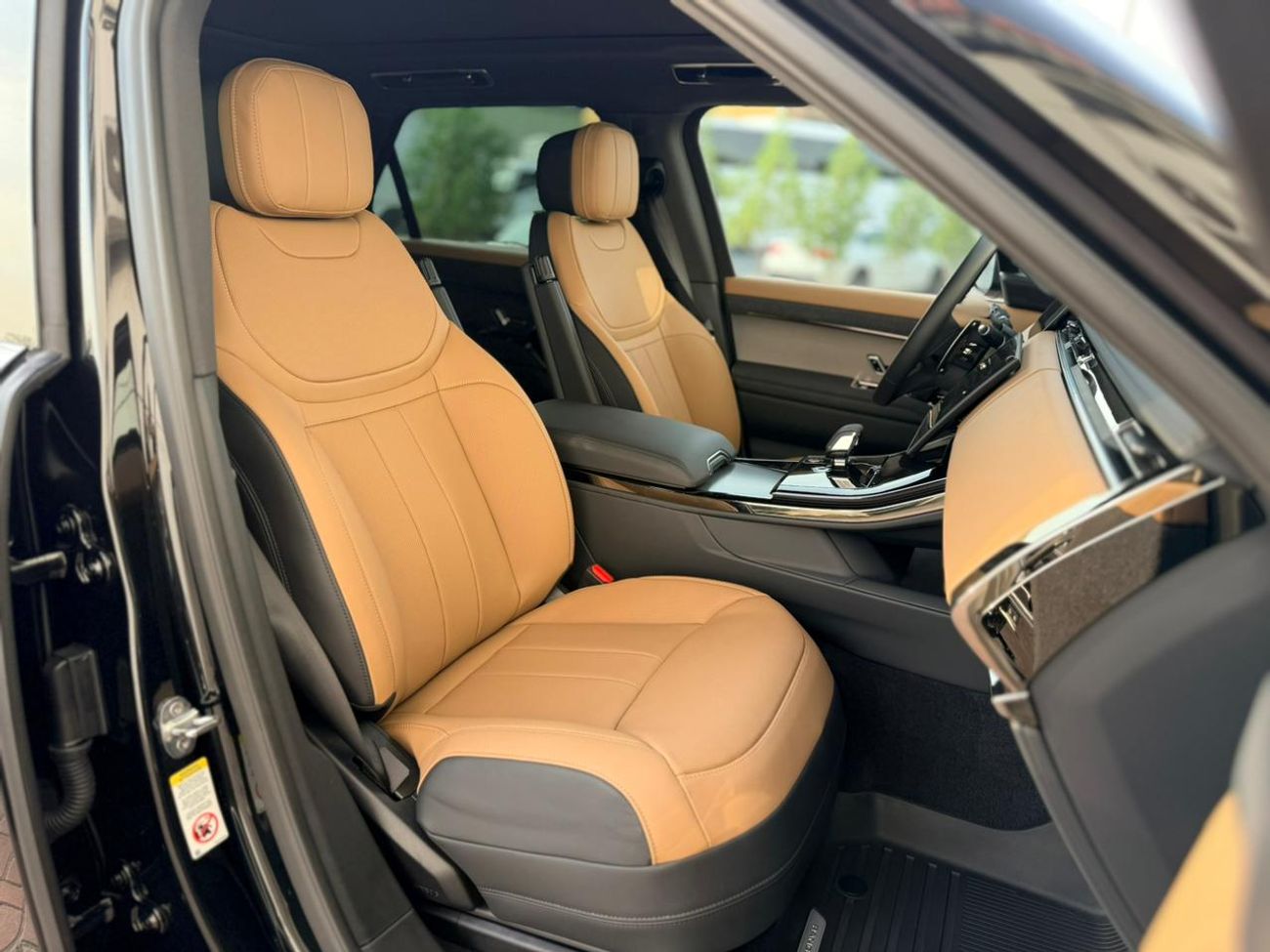 لاند روفر رينج روفر سبورت P530 V8 2025